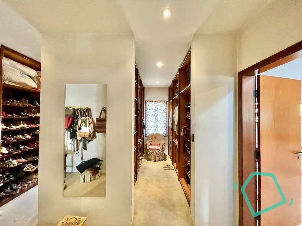 Casa à venda e aluguel com 5 quartos, 923m² - Foto 35