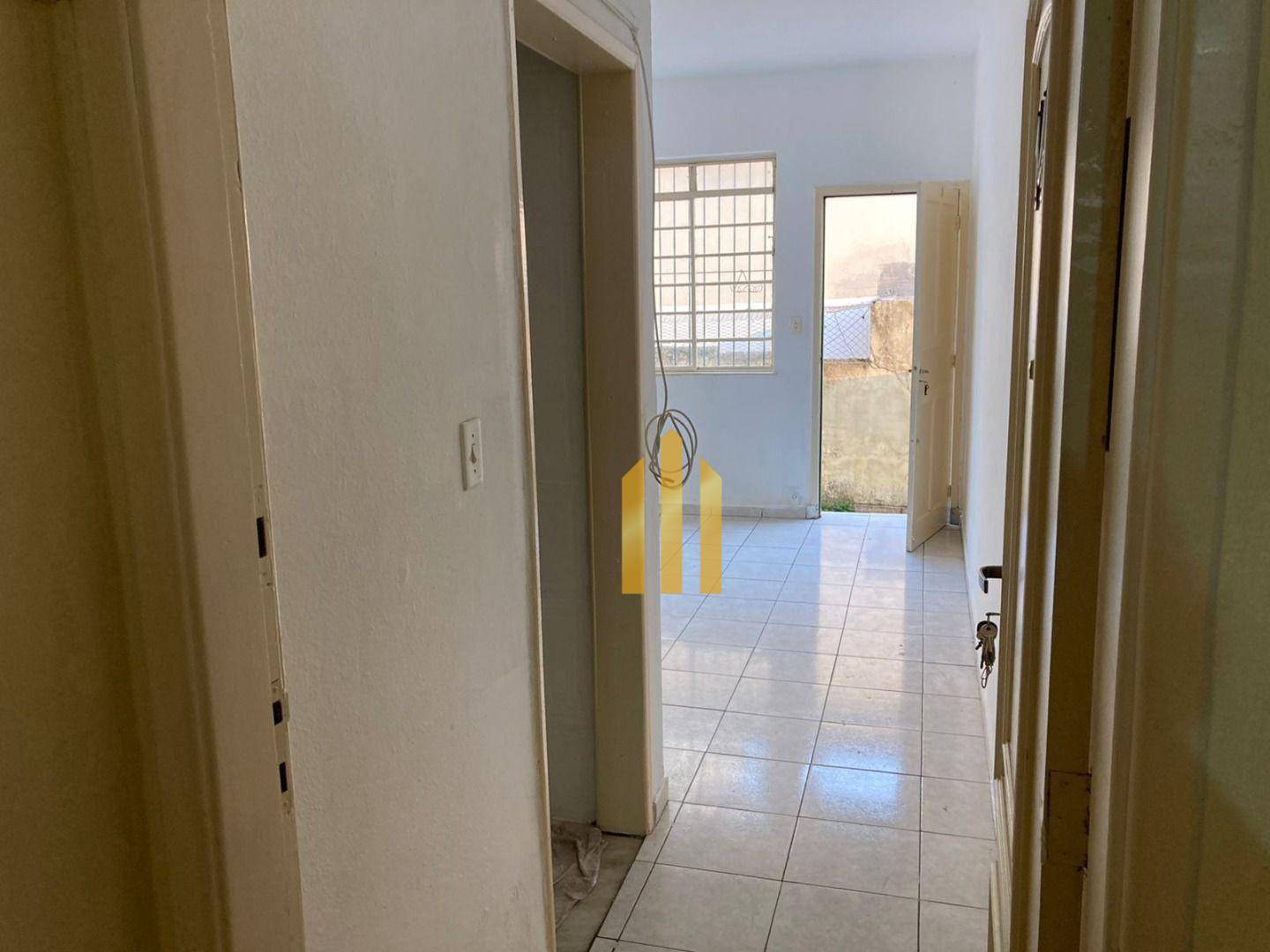 Apartamento para alugar com 3 quartos, 85m² - Foto 17