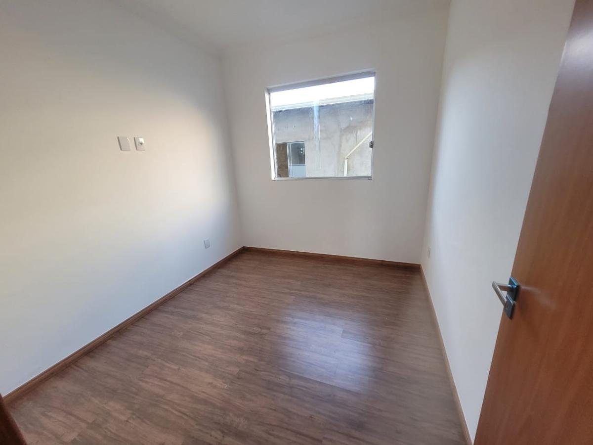 Casa à venda com 3 quartos, 120m² - Foto 8