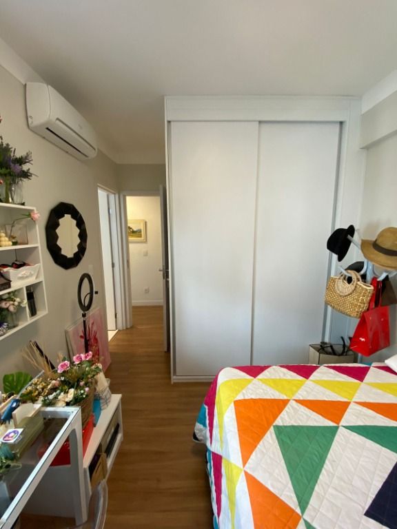 Apartamento à venda com 3 quartos, 131m² - Foto 33