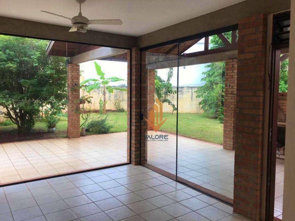 Casa à venda com 4 quartos, 217m² - Foto 35