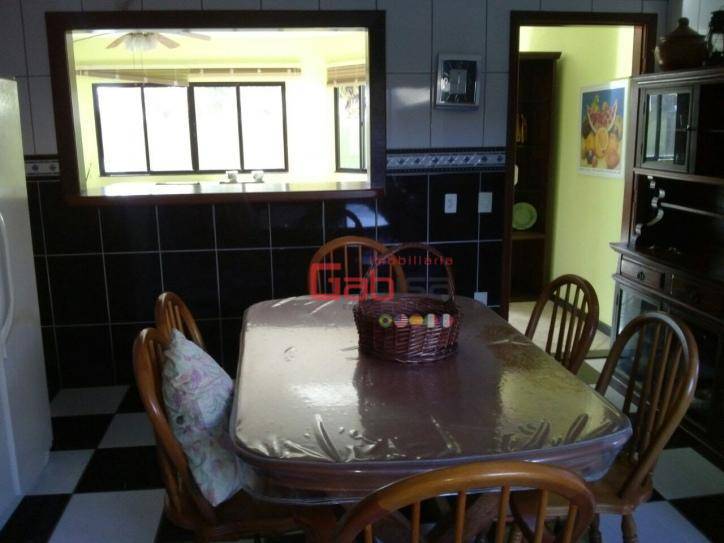 Casa à venda com 4 quartos, 566m² - Foto 7