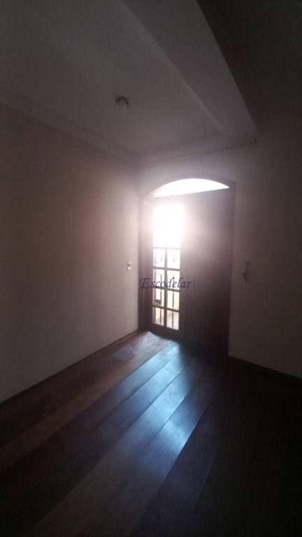 Sobrado à venda com 4 quartos, 350m² - Foto 27