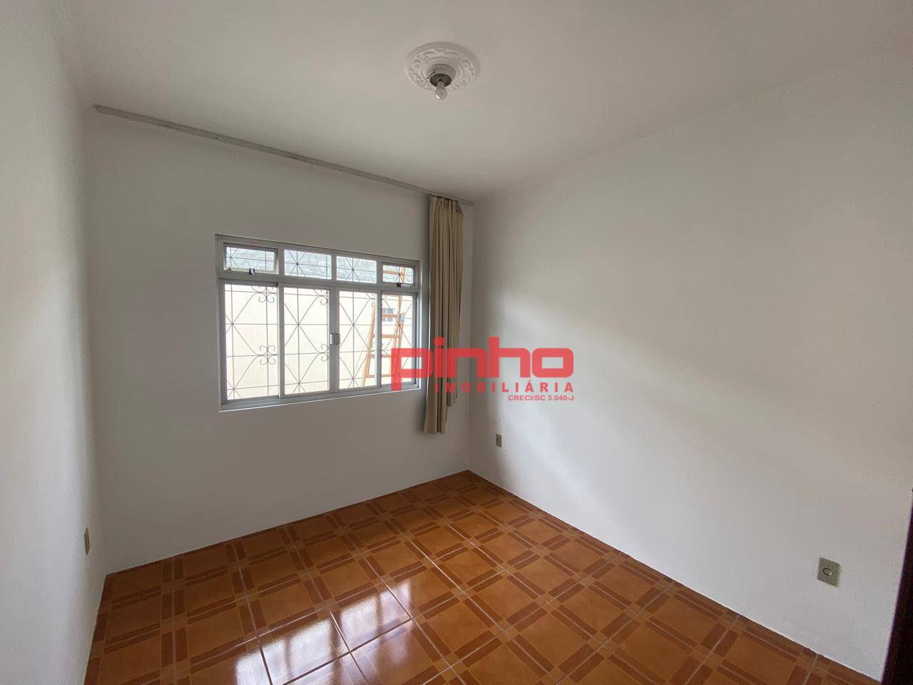 Casa para alugar com 3 quartos, 150m² - Foto 19