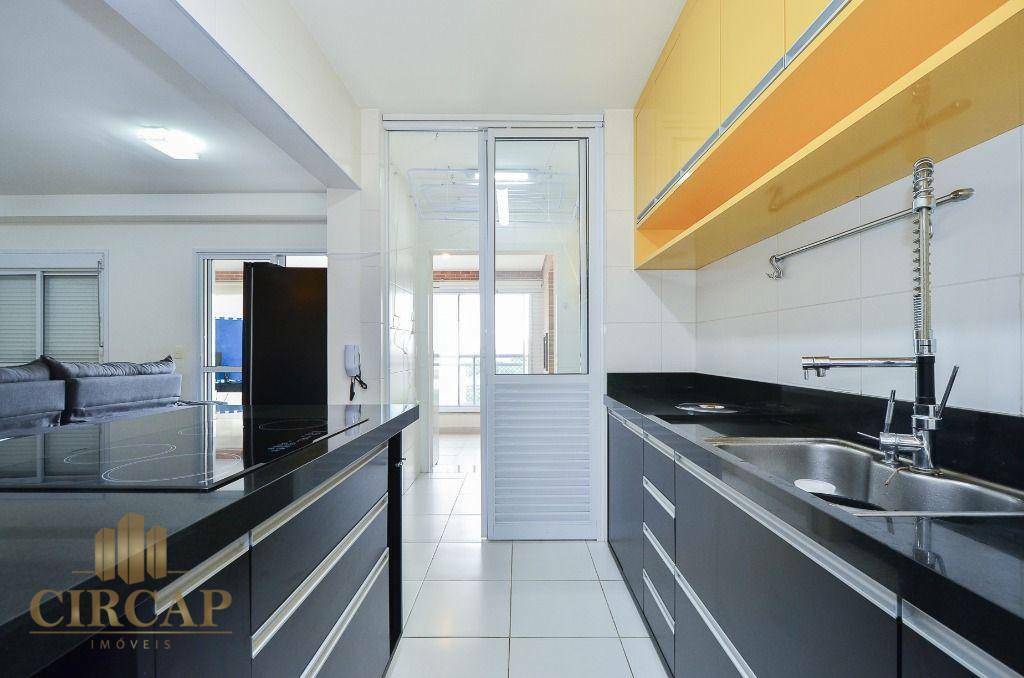 Apartamento à venda com 2 quartos, 94m² - Foto 2