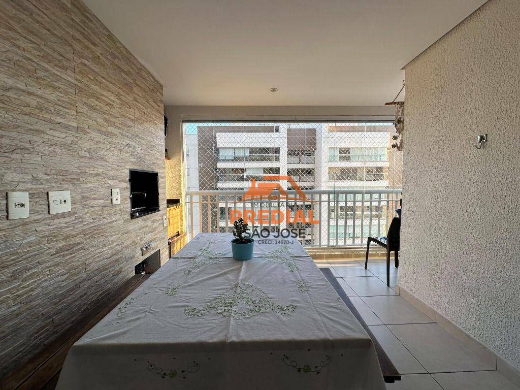 Apartamento à venda com 3 quartos, 90m² - Foto 4