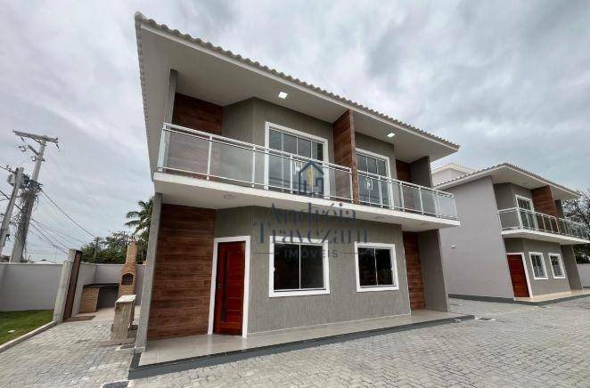 Casa à venda com 2 quartos, 77m² - Foto 2