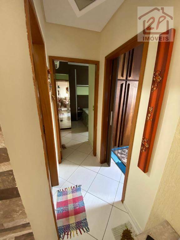 Apartamento à venda com 2 quartos, 65m² - Foto 5