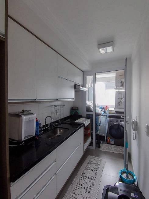 Apartamento à venda com 1 quarto, 45m² - Foto 4