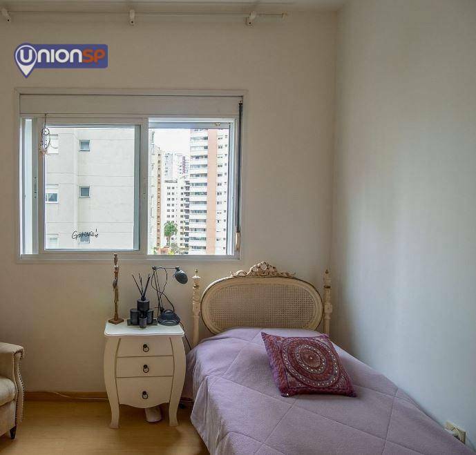 Apartamento à venda com 4 quartos, 250m² - Foto 8