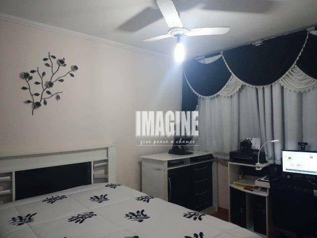 Apartamento à venda com 3 quartos, 114m² - Foto 3