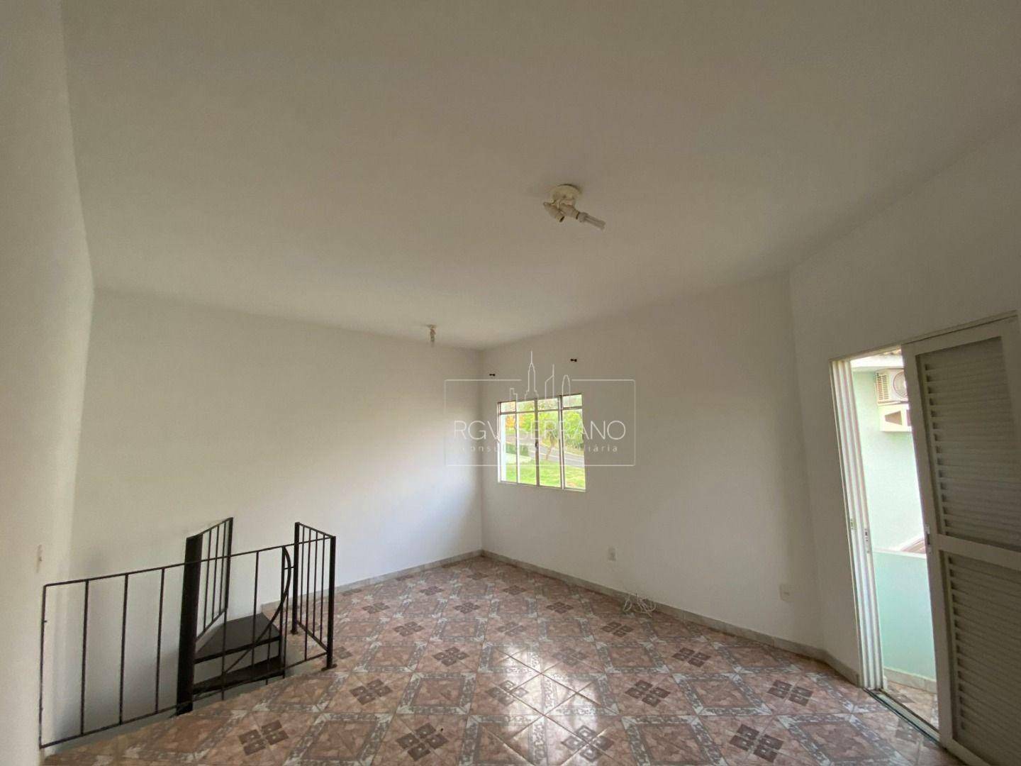 Casa de Condomínio à venda e aluguel com 6 quartos, 290m² - Foto 15