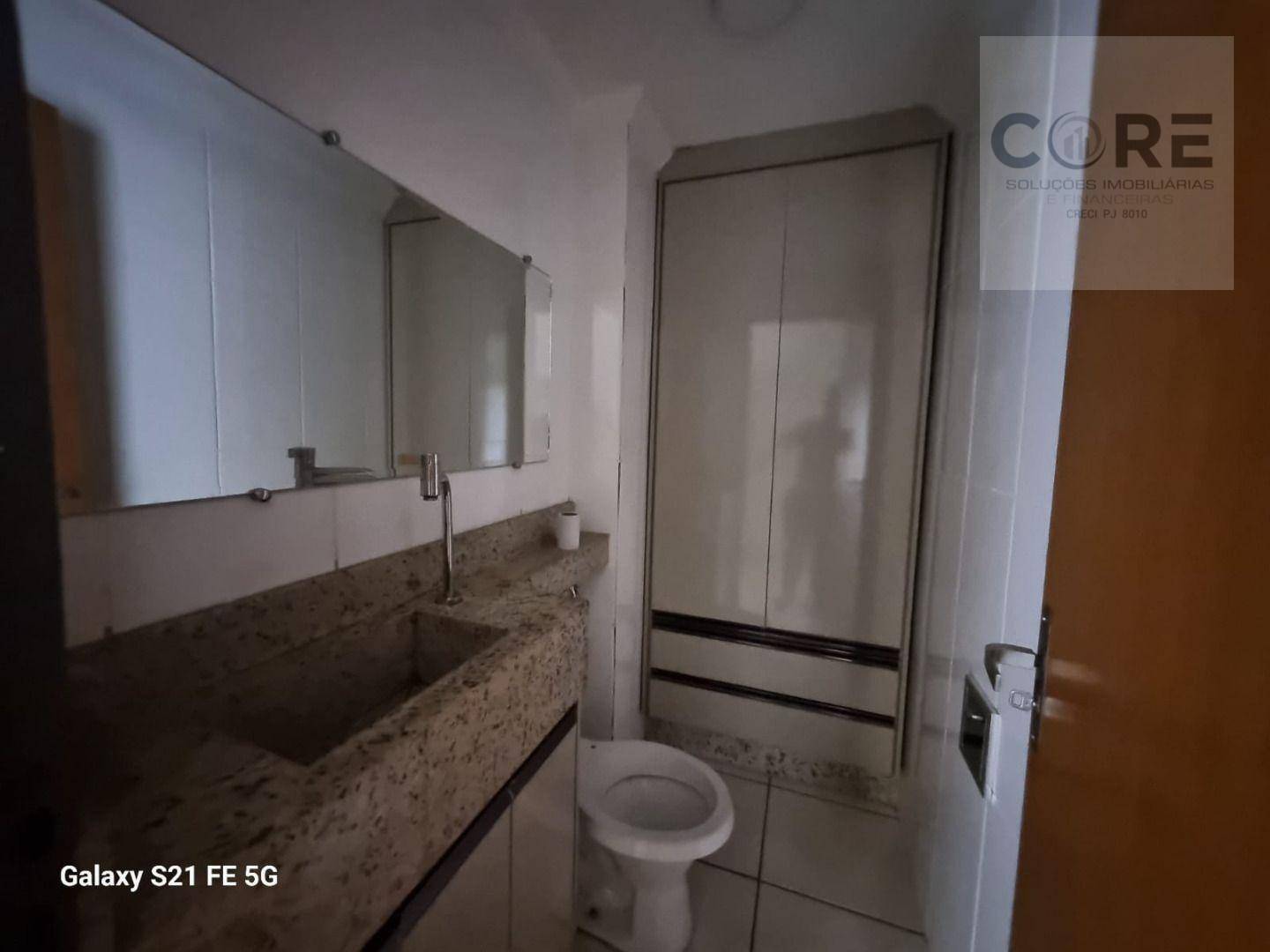 Casa à venda com 2 quartos, 64m² - Foto 11