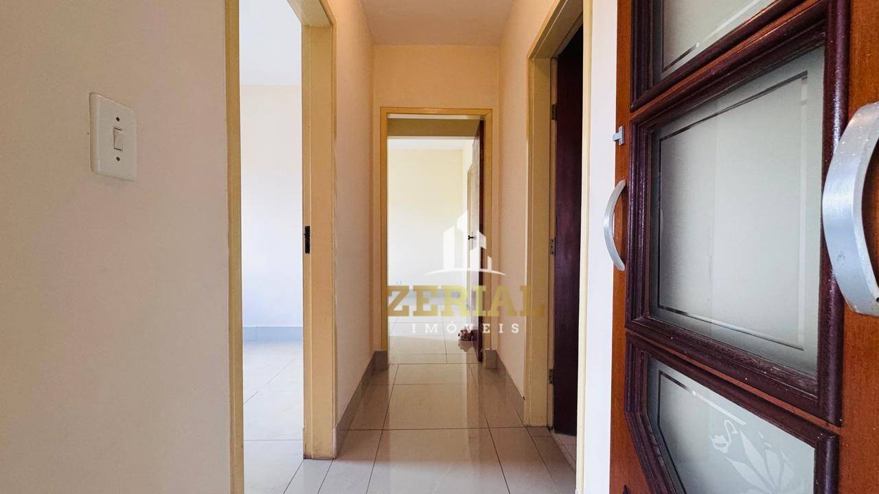 Apartamento à venda com 2 quartos, 67m² - Foto 3