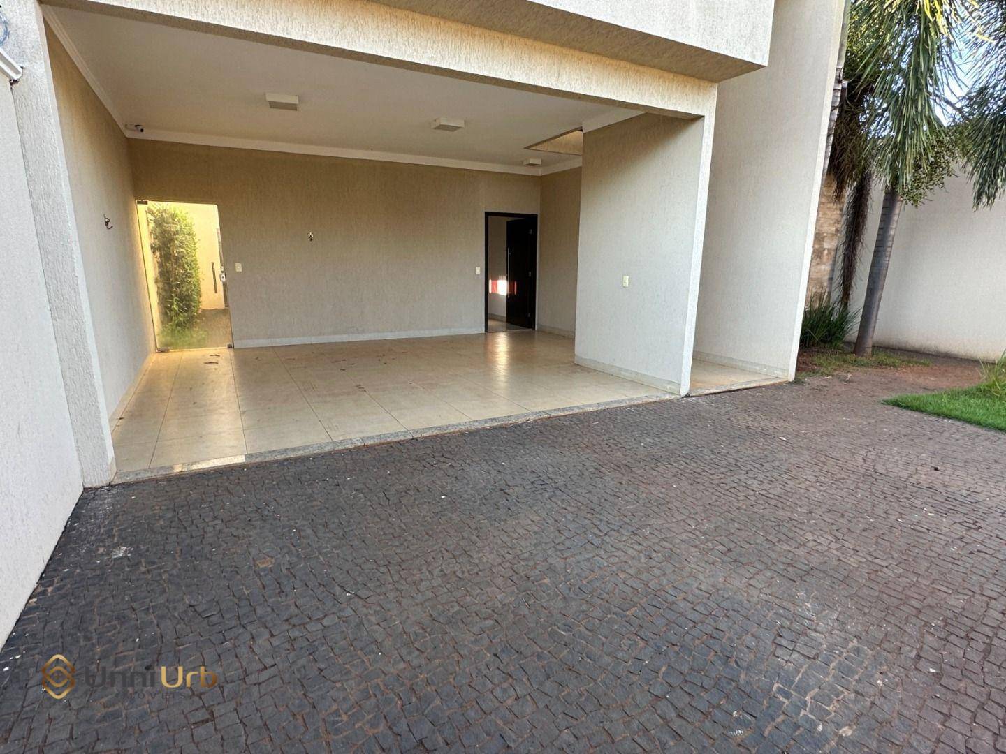 Casa, 3 quartos, 165 m² - Foto 1