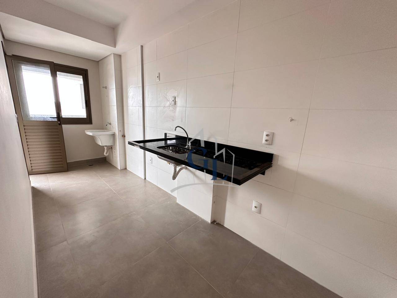 Apartamento para alugar com 2 quartos, 75m² - Foto 4