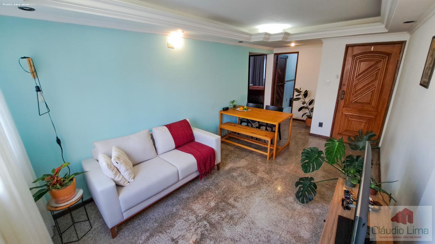 Apartamento à venda com 2 quartos, 80m² - Foto 1