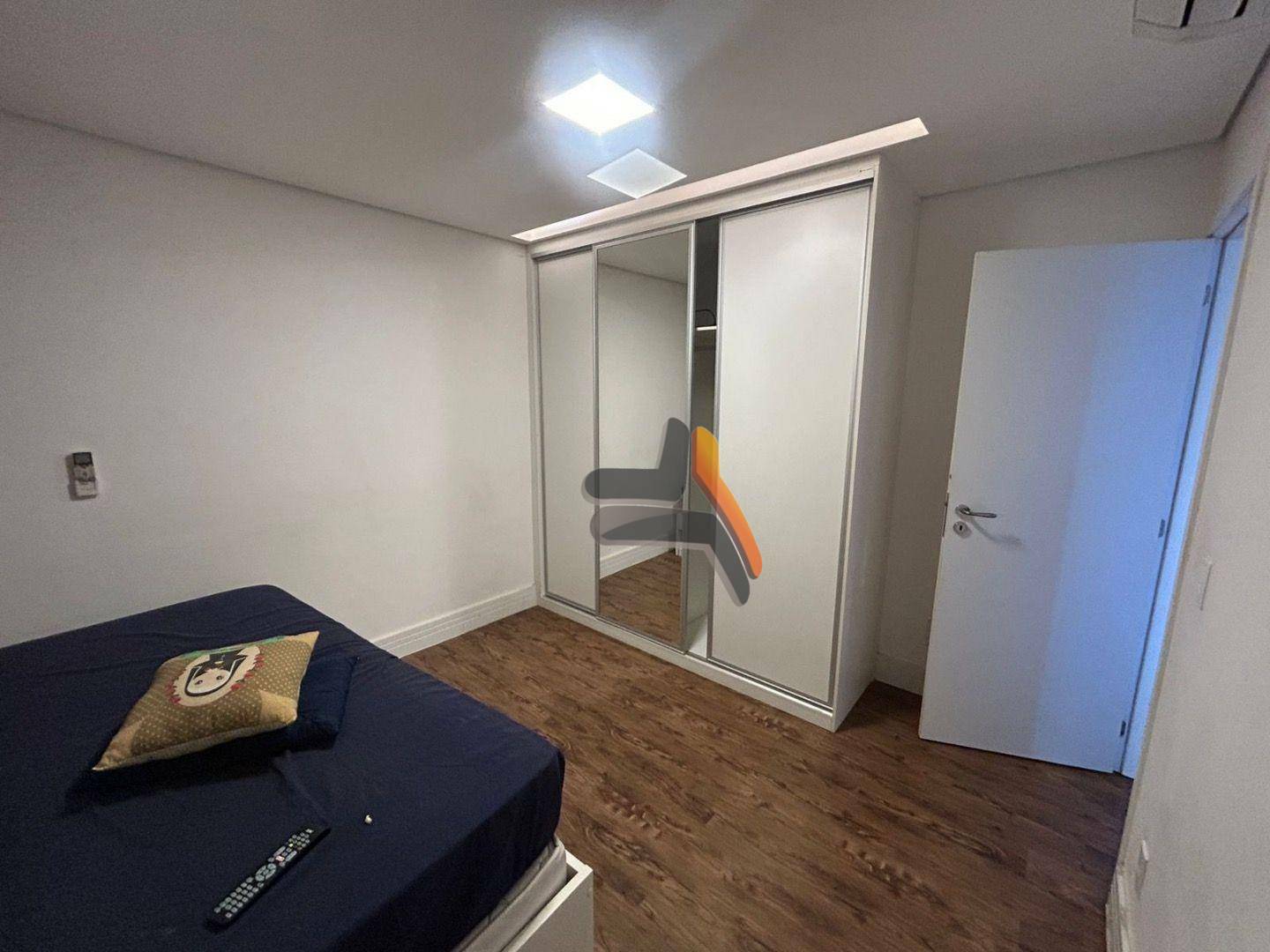 Apartamento para alugar com 2 quartos, 74m² - Foto 13