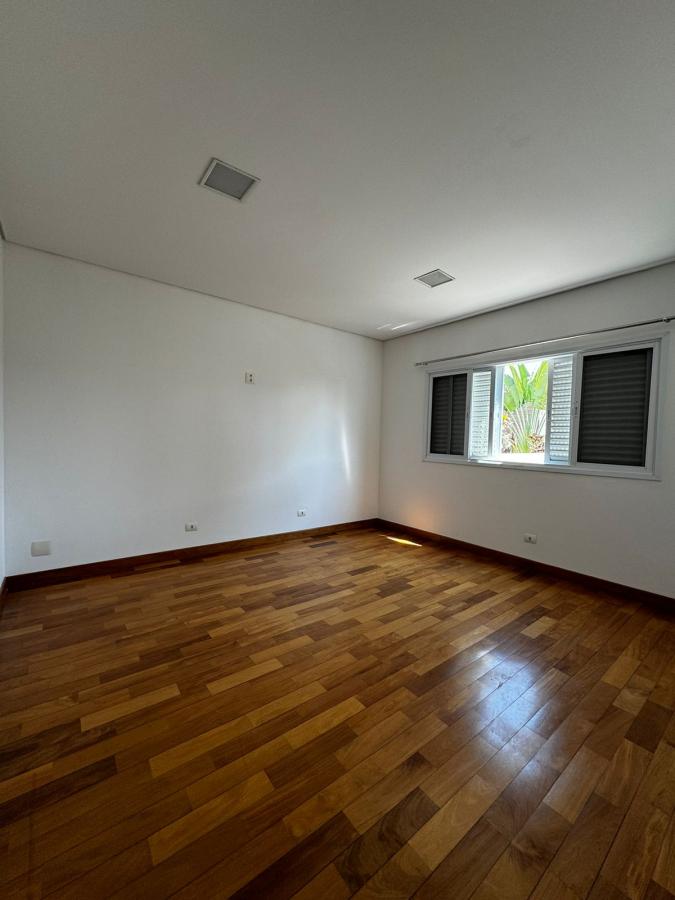 Casa de Condomínio à venda com 4 quartos, 250m² - Foto 18