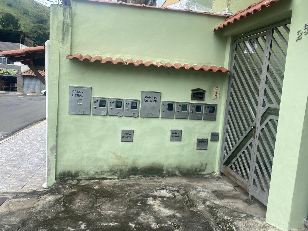 Prédio Inteiro à venda com 6 quartos, 175m² - Foto 3