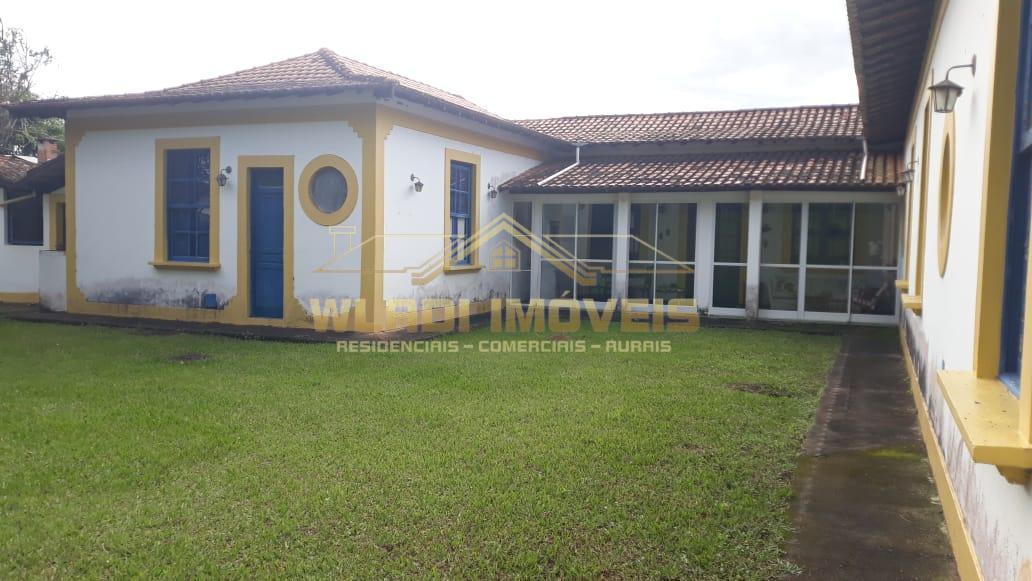 Fazenda à venda com 7 quartos, 44m² - Foto 1