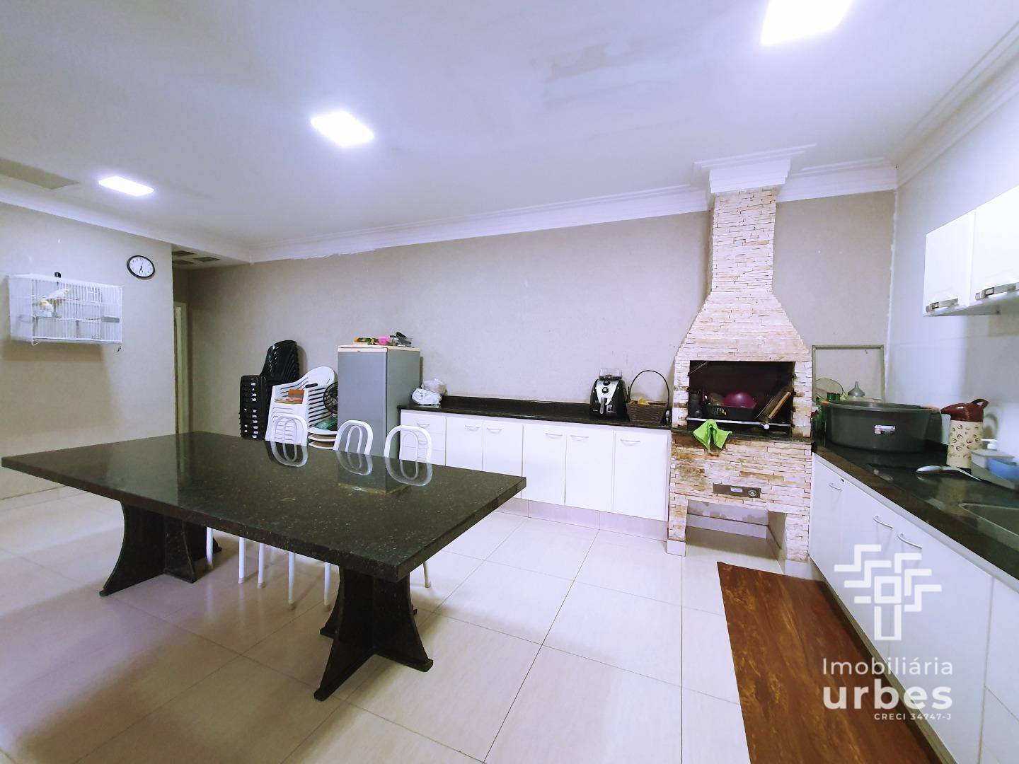 Casa, 3 quartos, 240 m² - Foto 32