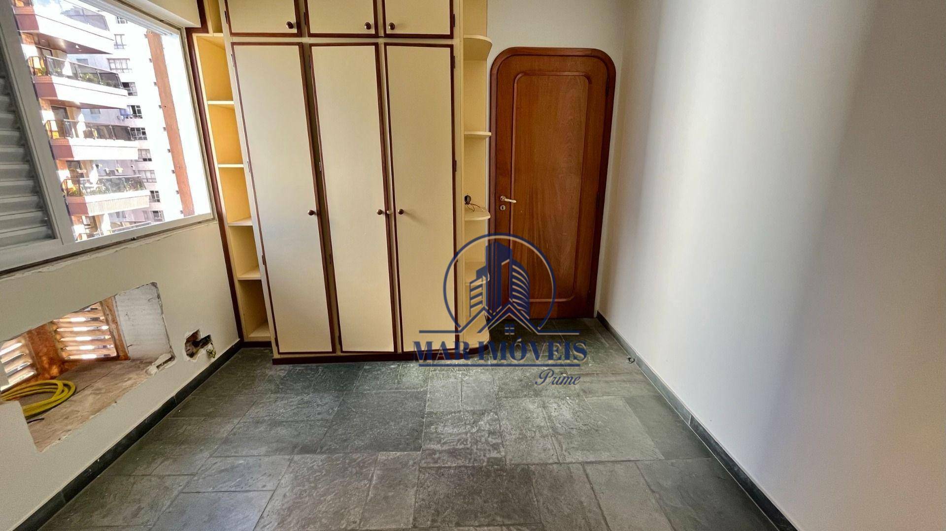 Apartamento à venda com 3 quartos, 130m² - Foto 8