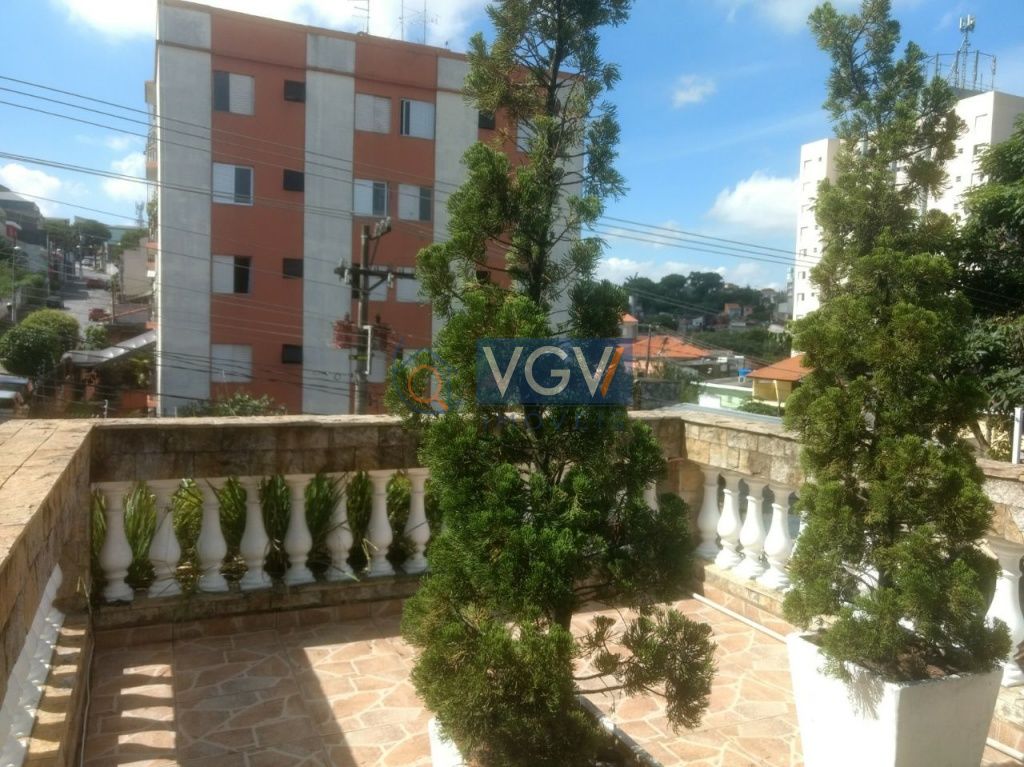 Casa à venda com 3 quartos, 150m² - Foto 14