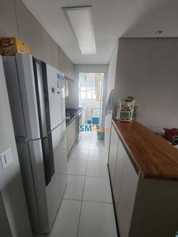 Apartamento à venda com 2 quartos, 56m² - Foto 21