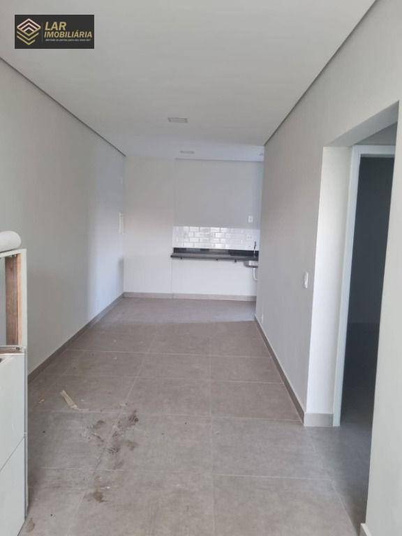 Apartamento para alugar com 2 quartos, 67m² - Foto 13