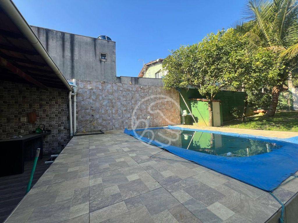 Casa para alugar com 3 quartos, 165m² - Foto 1