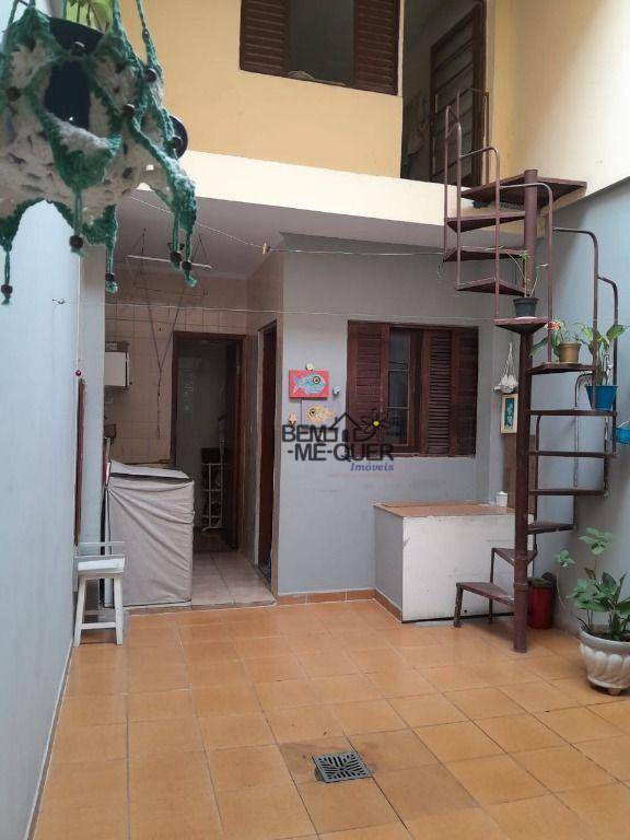 Sobrado à venda com 2 quartos, 105m² - Foto 1