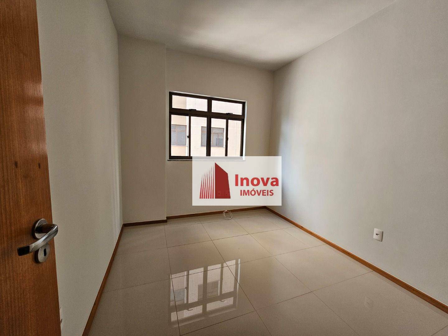 Apartamento à venda com 2 quartos, 80m² - Foto 16