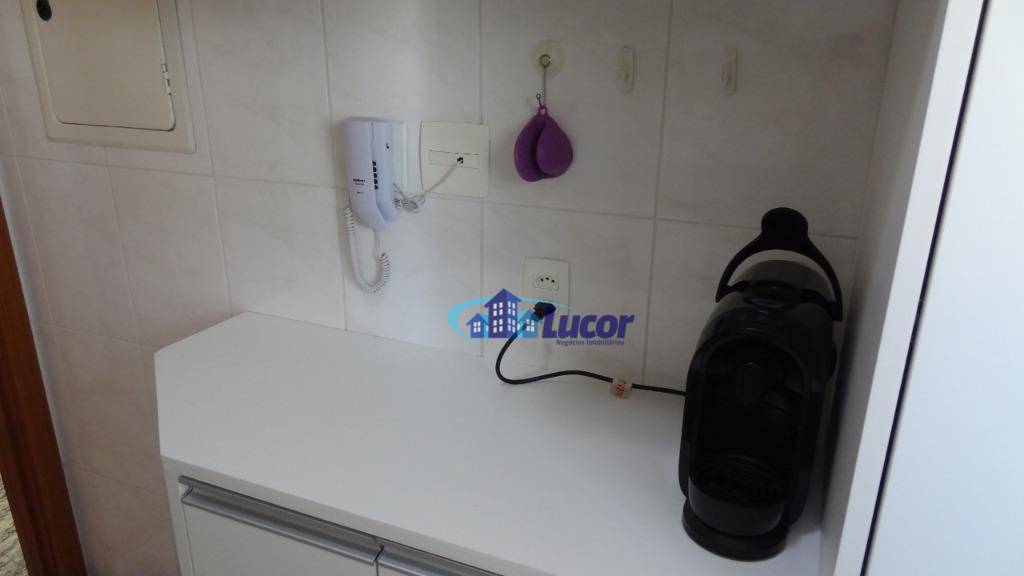 Apartamento à venda com 3 quartos, 67m² - Foto 18