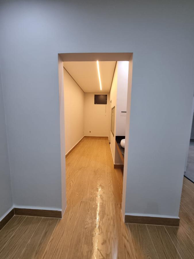 Casa para alugar com 3 quartos, 396m² - Foto 14