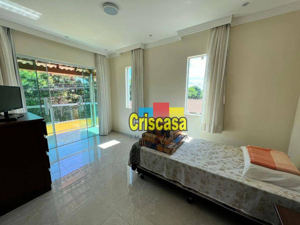 Casa à venda com 4 quartos, 240m² - Foto 8