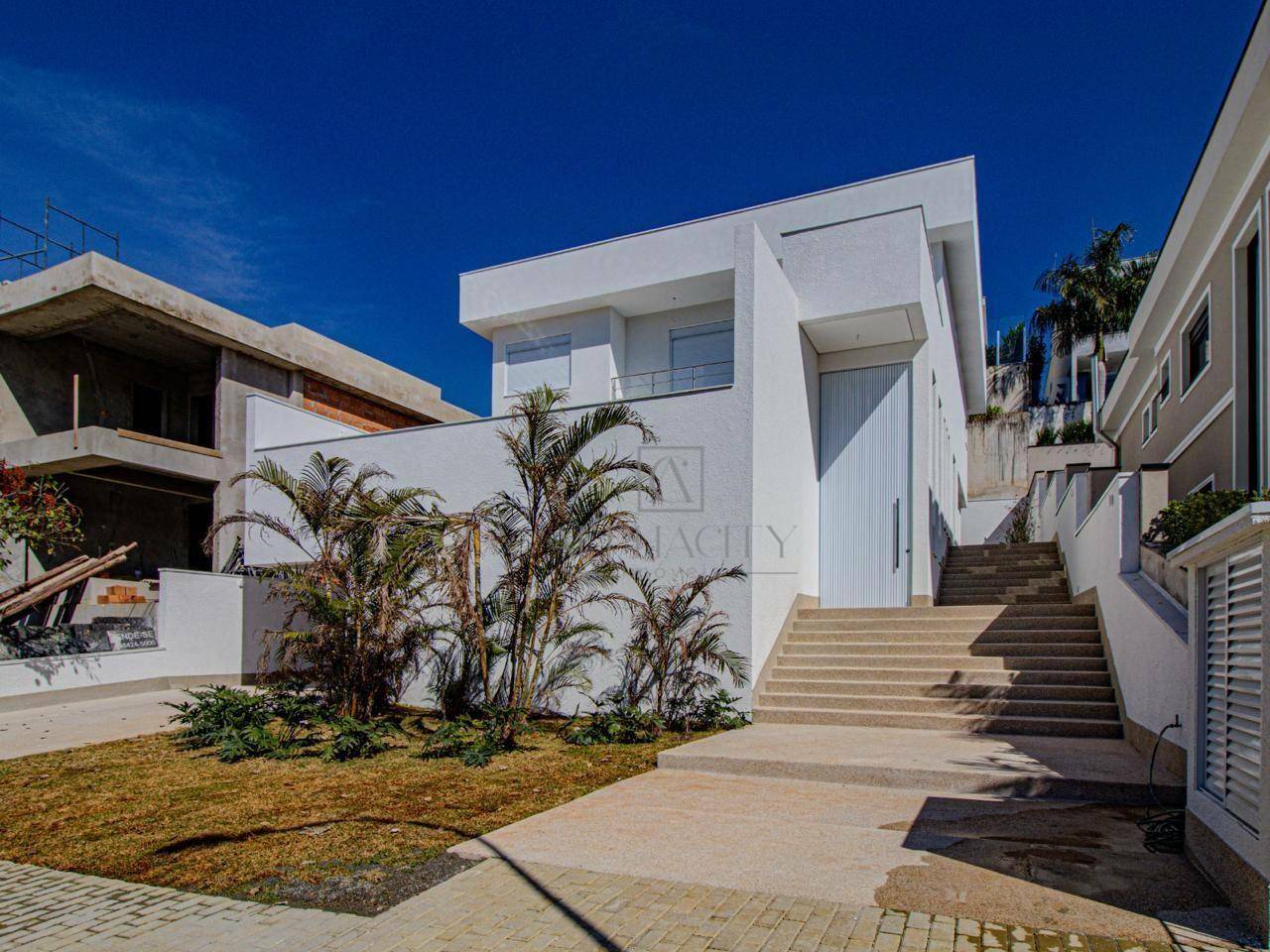 Casa de Condomínio à venda com 4 quartos, 365m² - Foto 4