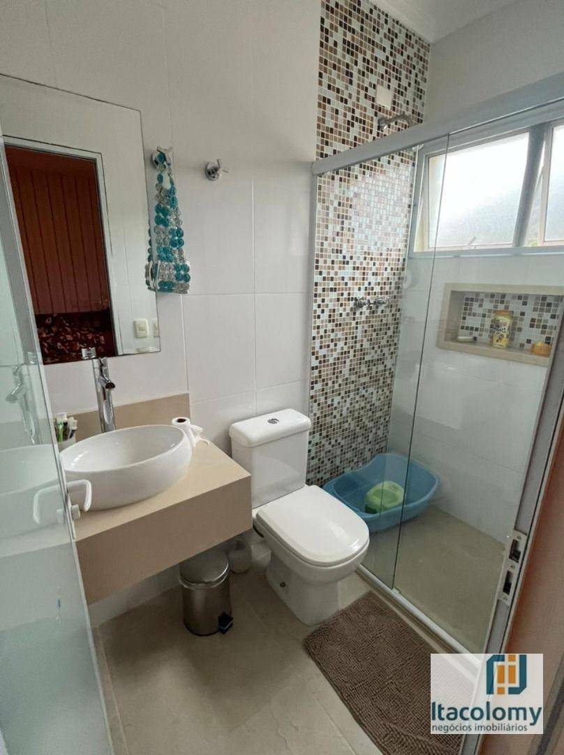 Casa de Condomínio à venda com 4 quartos, 330m² - Foto 26