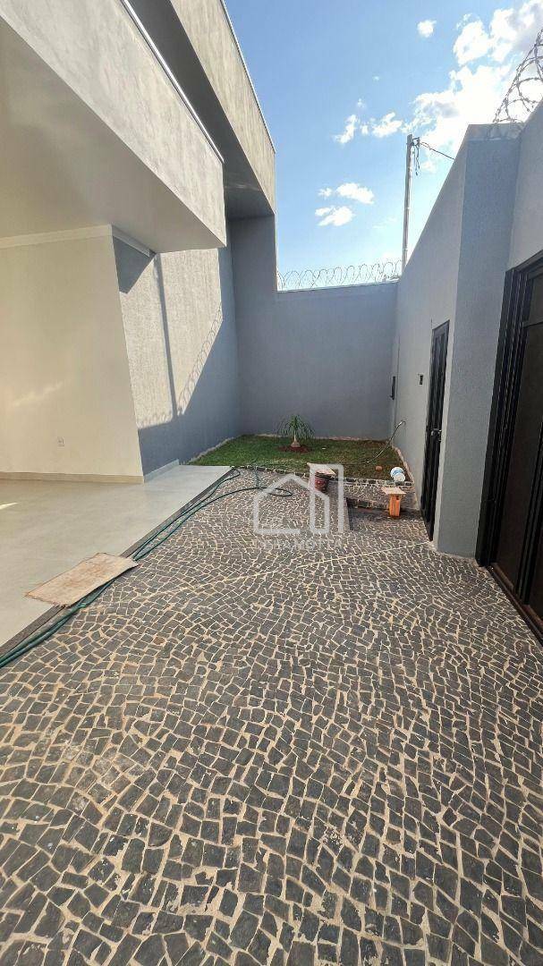 Casa de Condomínio à venda com 3 quartos, 180m² - Foto 32