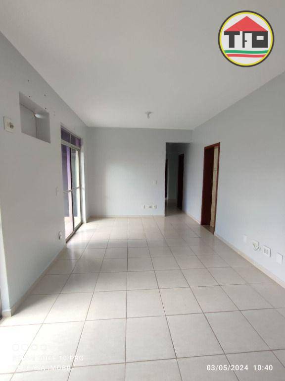 Apartamento para alugar com 3 quartos, 104m² - Foto 2