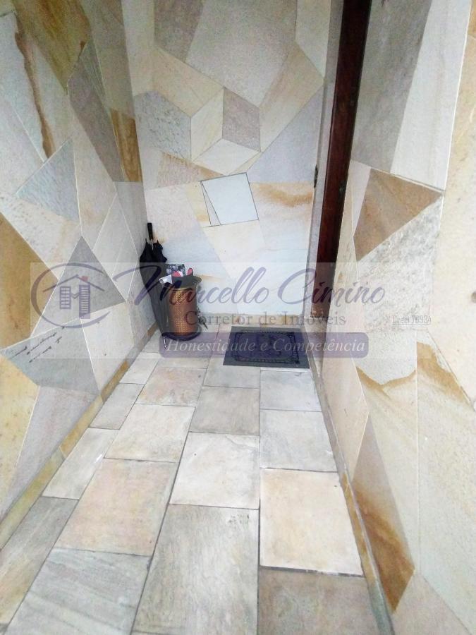 Sobrado à venda com 3 quartos, 181m² - Foto 37