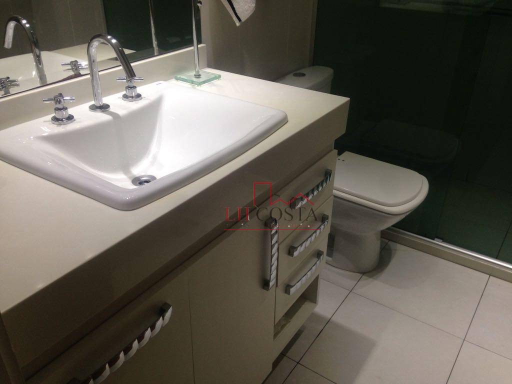 Apartamento à venda com 4 quartos, 140m² - Foto 12