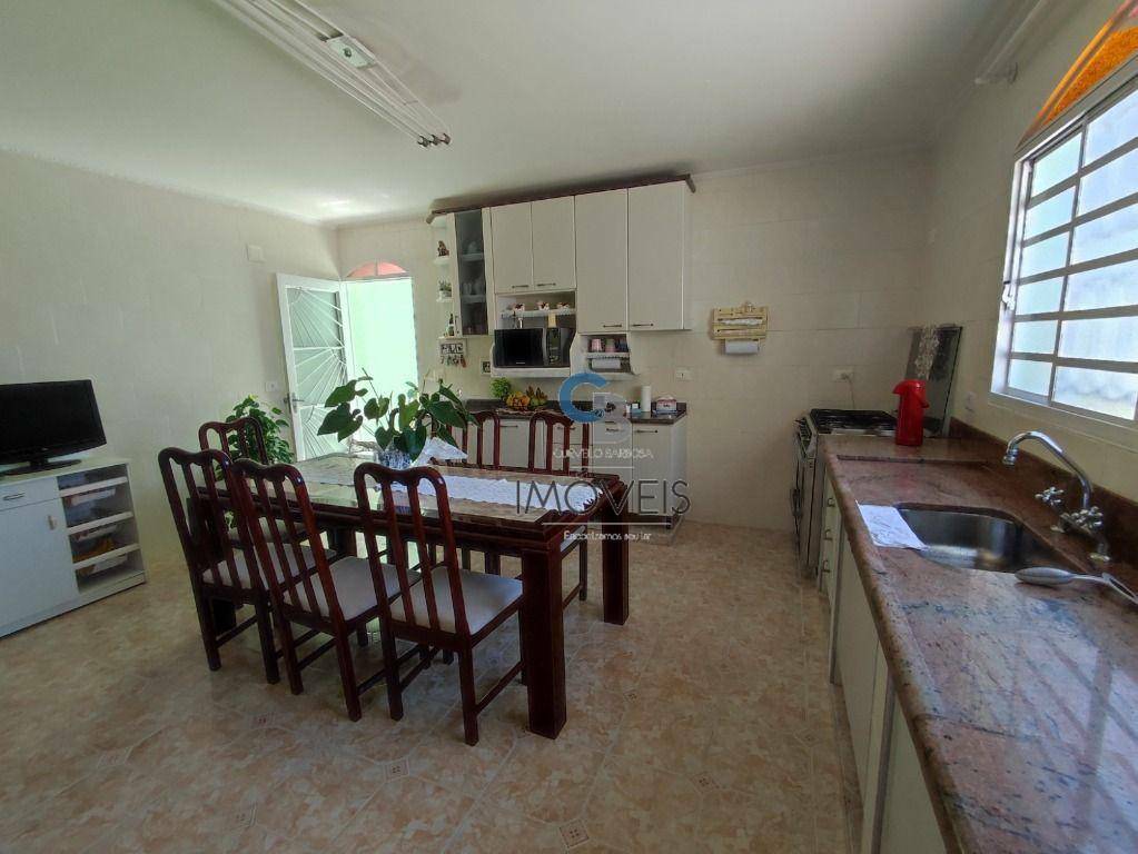 Sobrado à venda com 3 quartos, 300m² - Foto 12