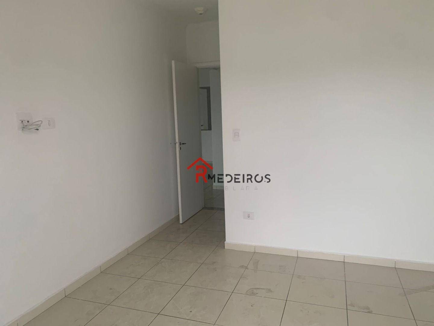 Apartamento à venda com 2 quartos, 80m² - Foto 13