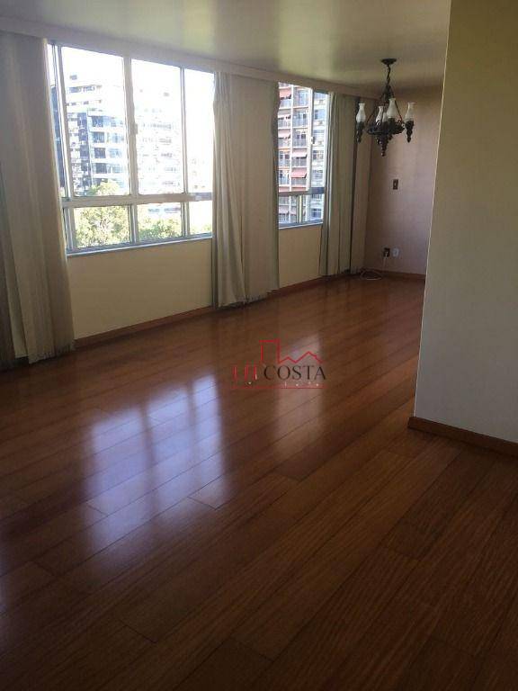 Apartamento à venda com 3 quartos, 146m² - Foto 8