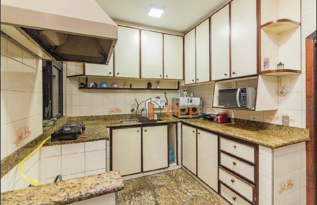 Sobrado para alugar com 5 quartos, 409m² - Foto 14