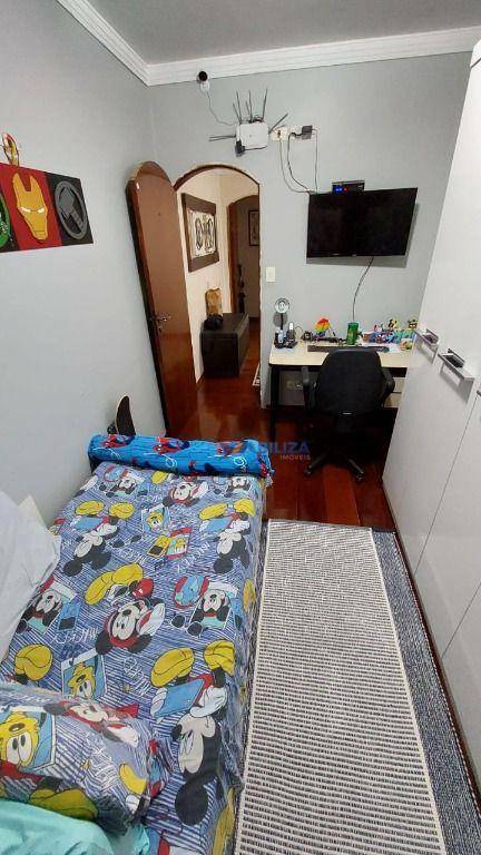 Sobrado à venda com 3 quartos, 218m² - Foto 30