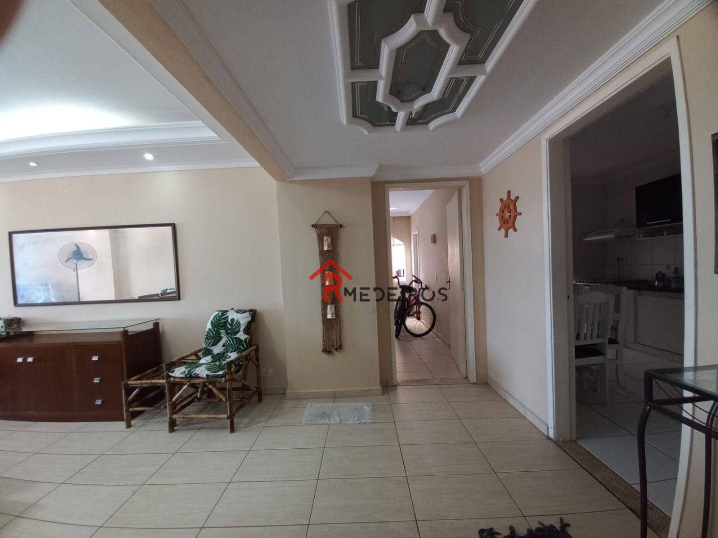 Apartamento à venda com 3 quartos, 154m² - Foto 3