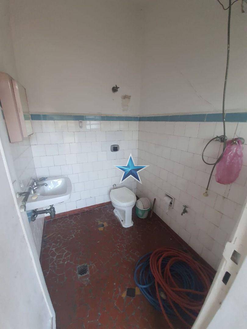 Sobrado à venda com 4 quartos, 300m² - Foto 55