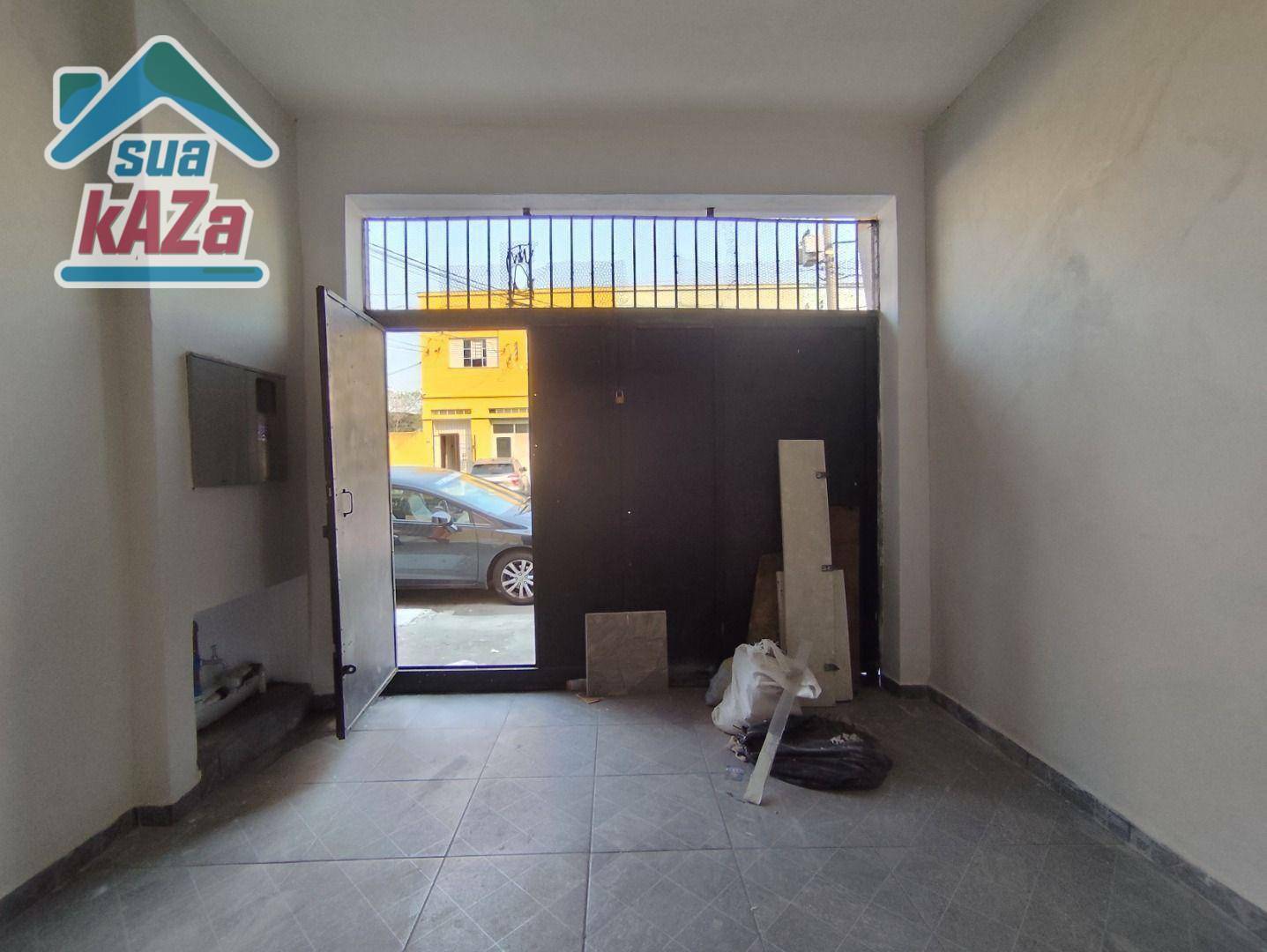 Casa para alugar com 3 quartos, 95m² - Foto 24